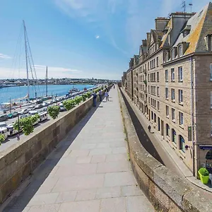 Hotel Ibis Styles Malo Centre Historique, Saint-Malo