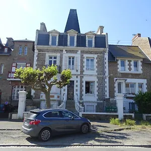 46 Avenue Pasteur Saint-Malo